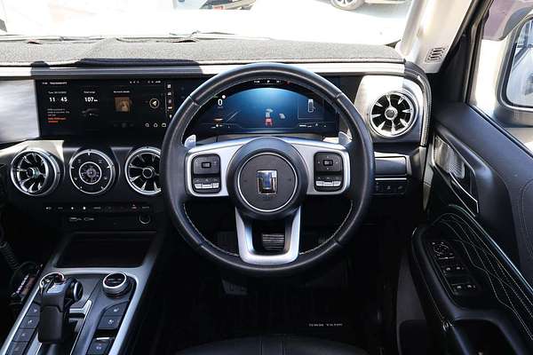 2024 GWM Tank 300 Ultra Hybrid P01