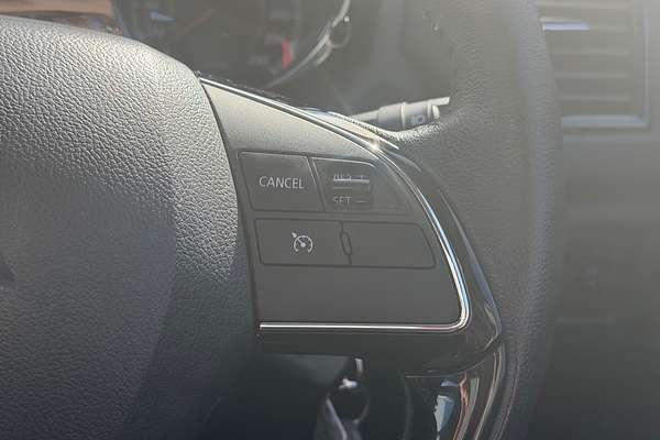 2022 Mitsubishi ASX ES XD