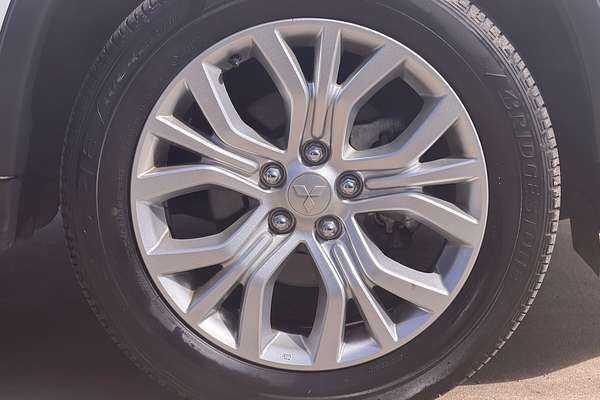 2022 Mitsubishi ASX ES XD