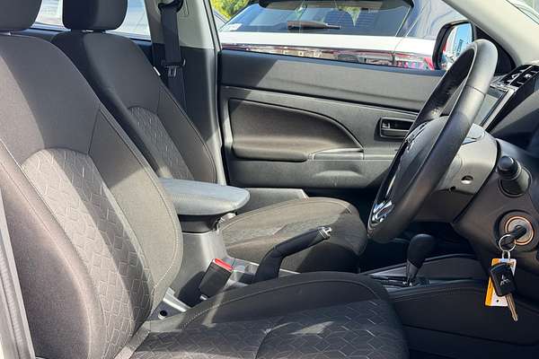 2022 Mitsubishi ASX ES XD