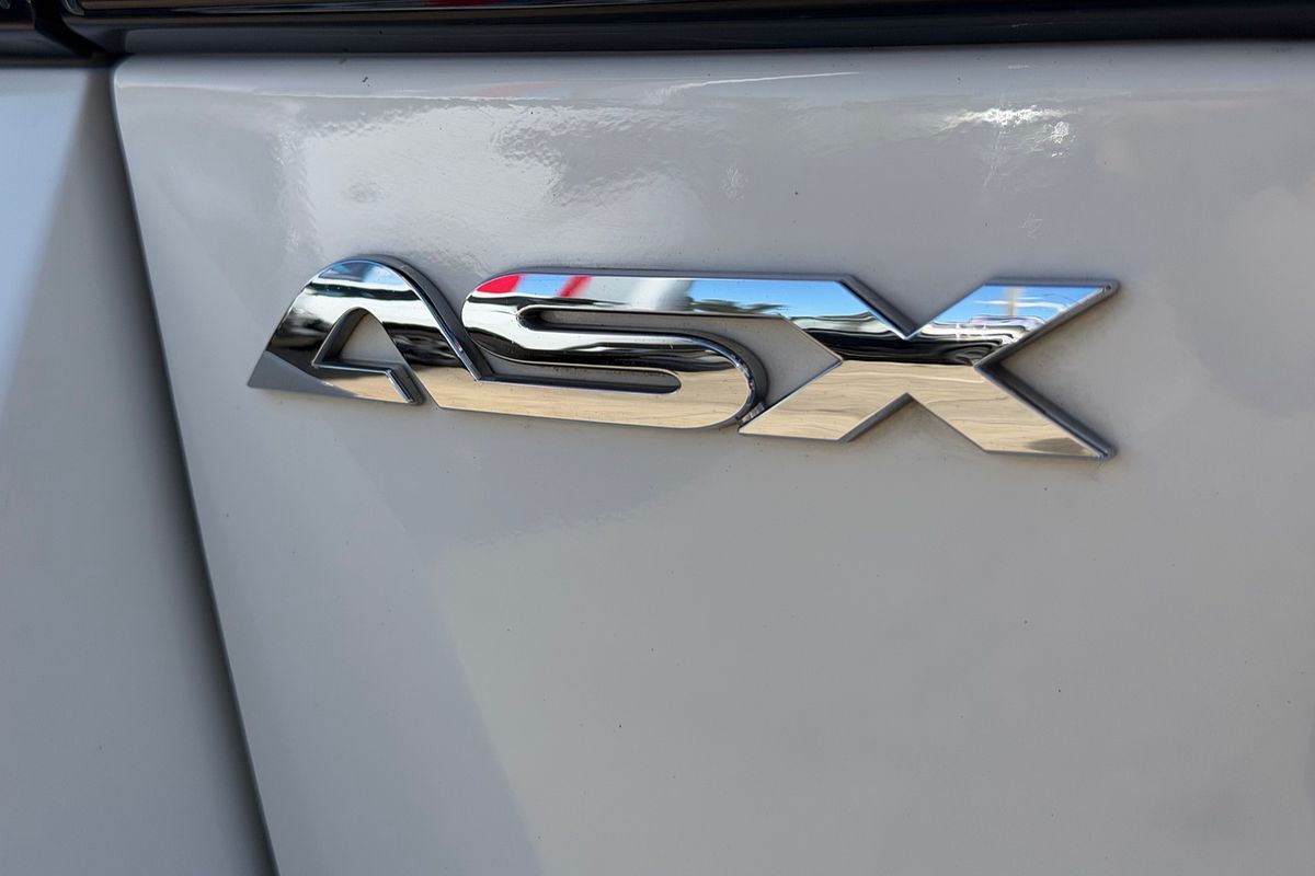 2022 Mitsubishi ASX ES XD