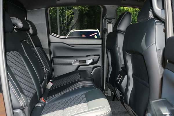 2025 Ford Ranger Platinum 4X4 3.0L