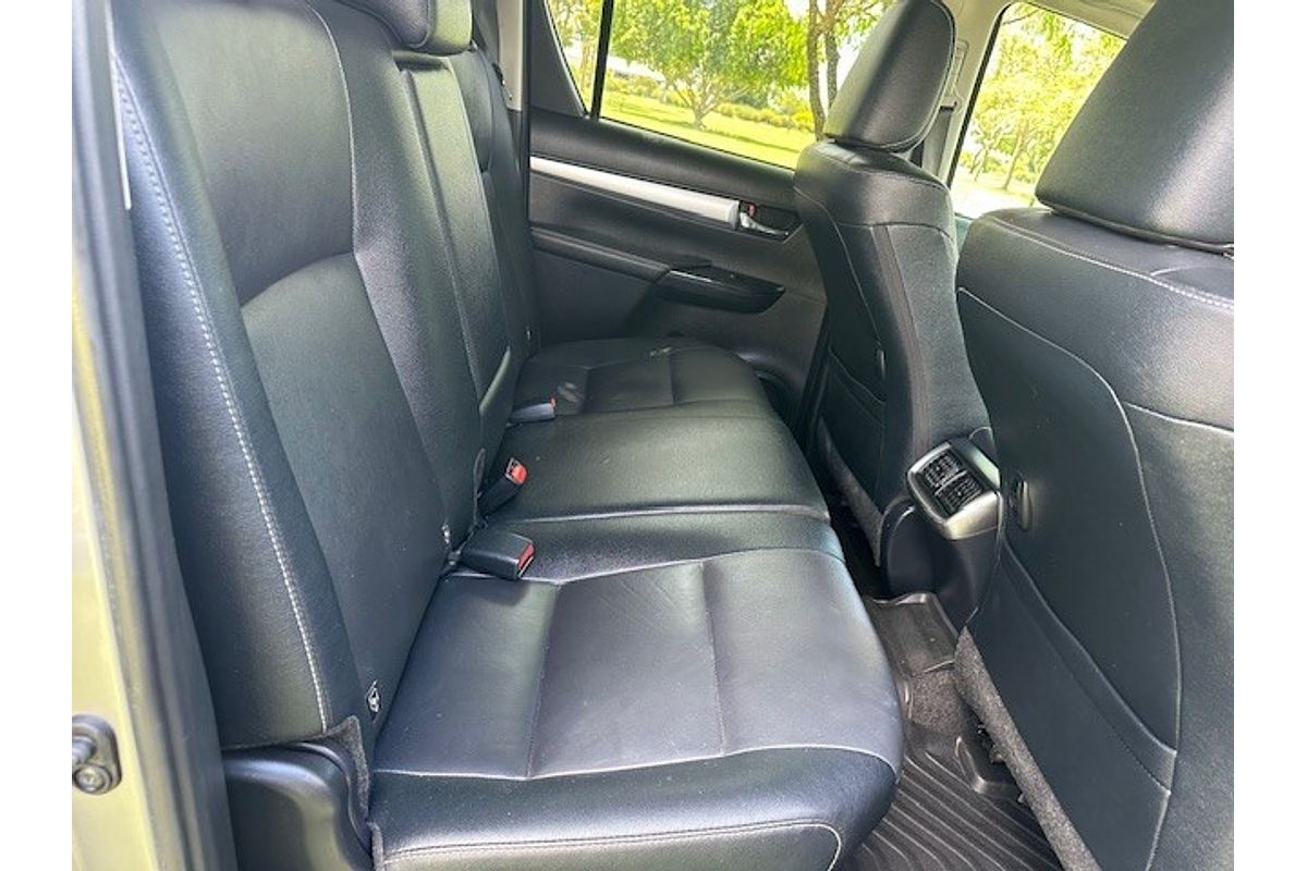 2021 Toyota Hilux SR5 GUN126R 4X4