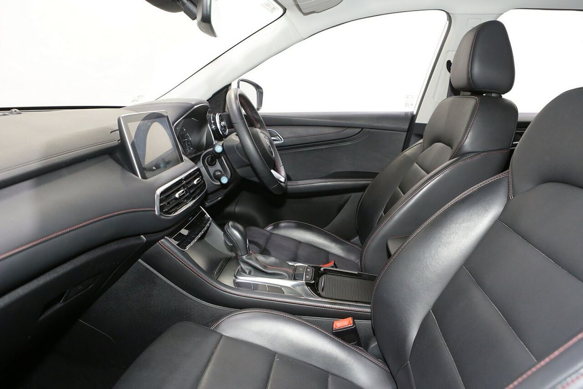 2024 MG HS Vibe SAS23