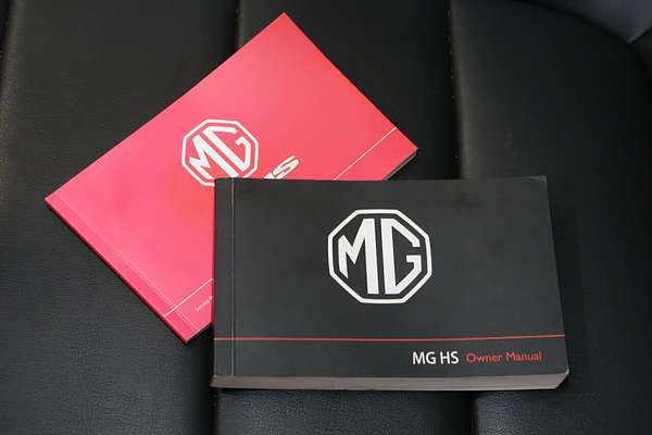 2024 MG HS Vibe SAS23