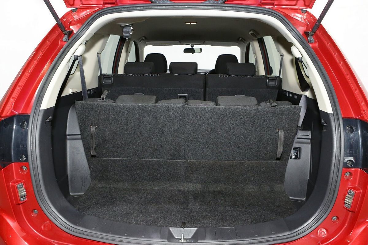 2018 Mitsubishi Outlander ES ZL