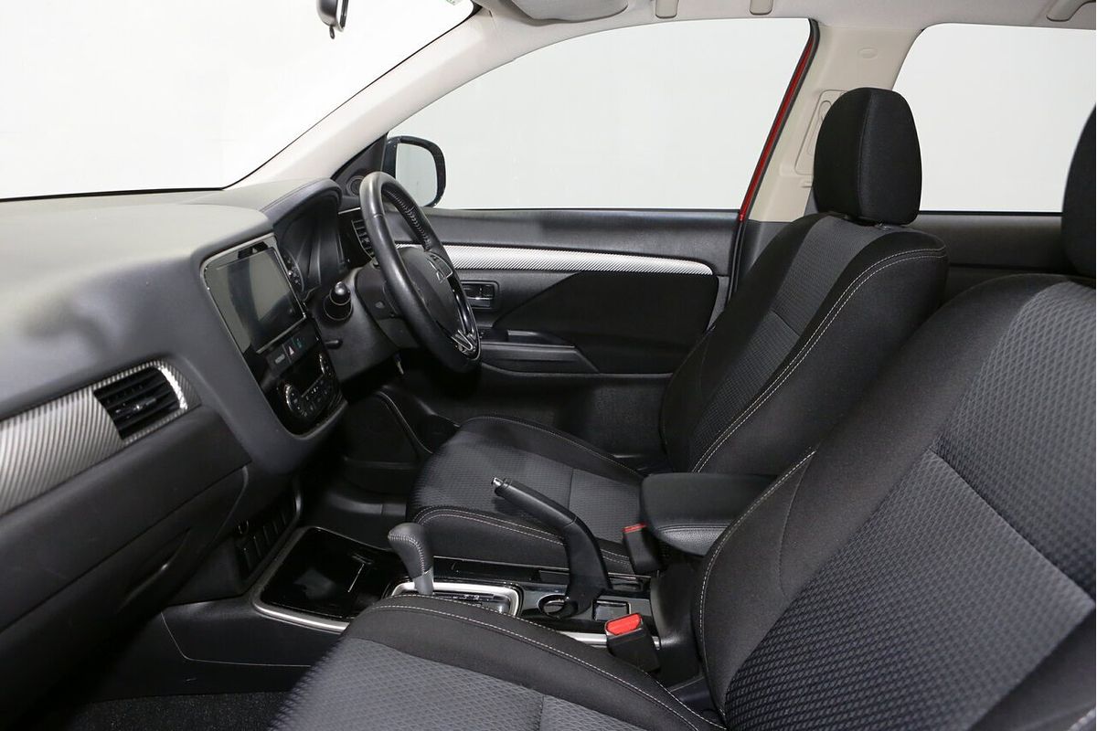 2018 Mitsubishi Outlander ES ZL