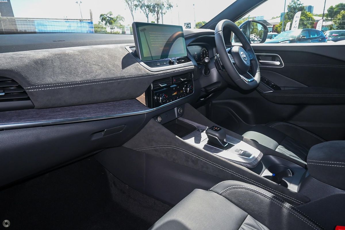 2025 Nissan QASHQAI Ti-L J12