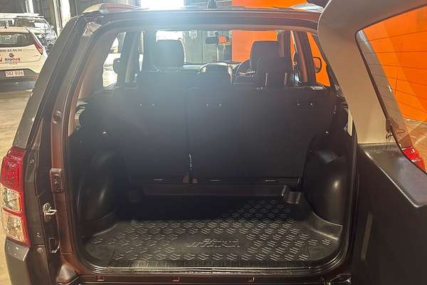 2015 Suzuki Grand Vitara Sport JB