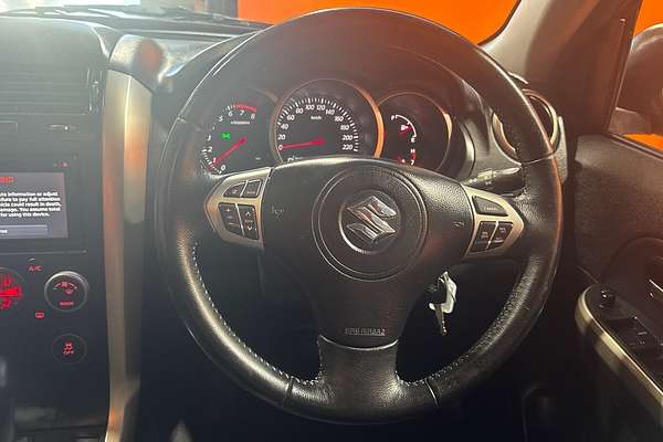 2015 Suzuki Grand Vitara Sport JB