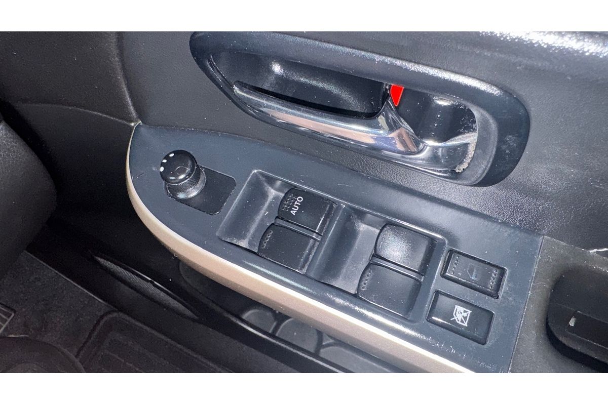 2015 Suzuki Grand Vitara Sport JB