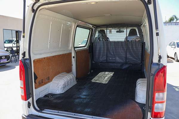 2016 Toyota Hiace TRH201R LWB