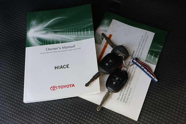 2016 Toyota Hiace TRH201R LWB