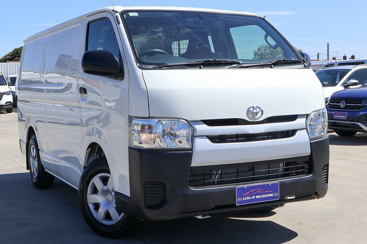 2016 Toyota Hiace TRH201R LWB