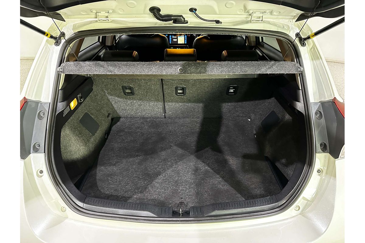 2017 Toyota Corolla ZR ZRE182R