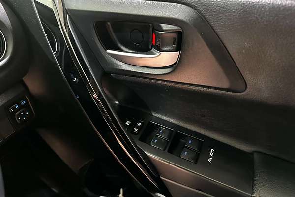 2017 Toyota Corolla ZR ZRE182R