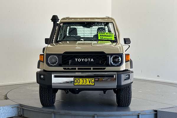 2025 Toyota Landcruiser GXL VDJL79R