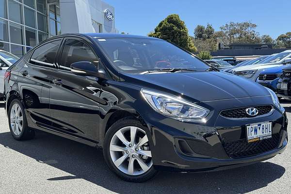 2019 Hyundai Accent Sport RB6