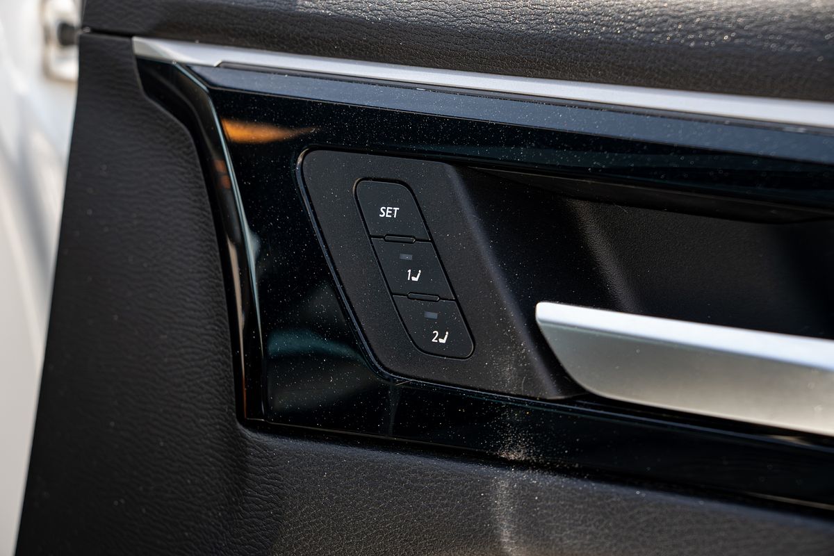 2022 Mitsubishi Outlander Exceed Tourer ZM