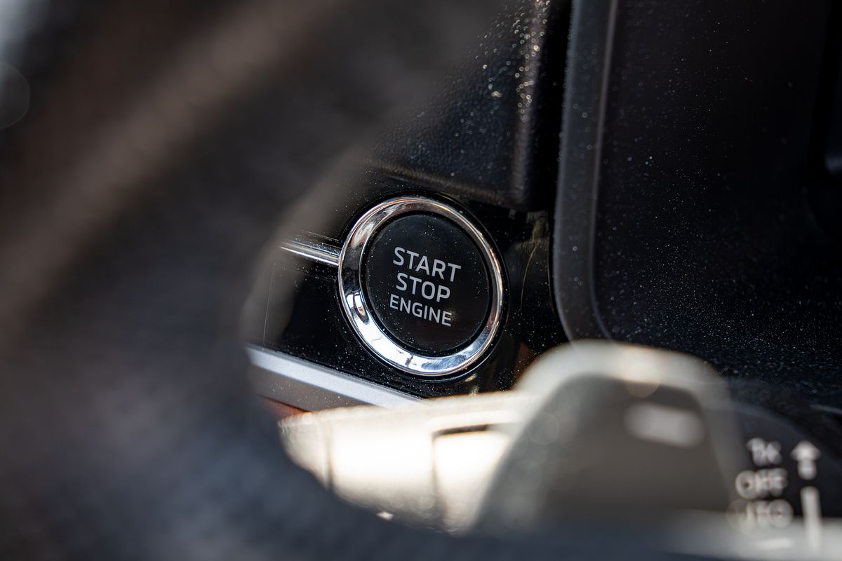 2022 Mitsubishi Outlander Exceed Tourer ZM