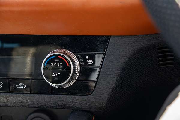 2022 Mitsubishi Outlander Exceed Tourer ZM