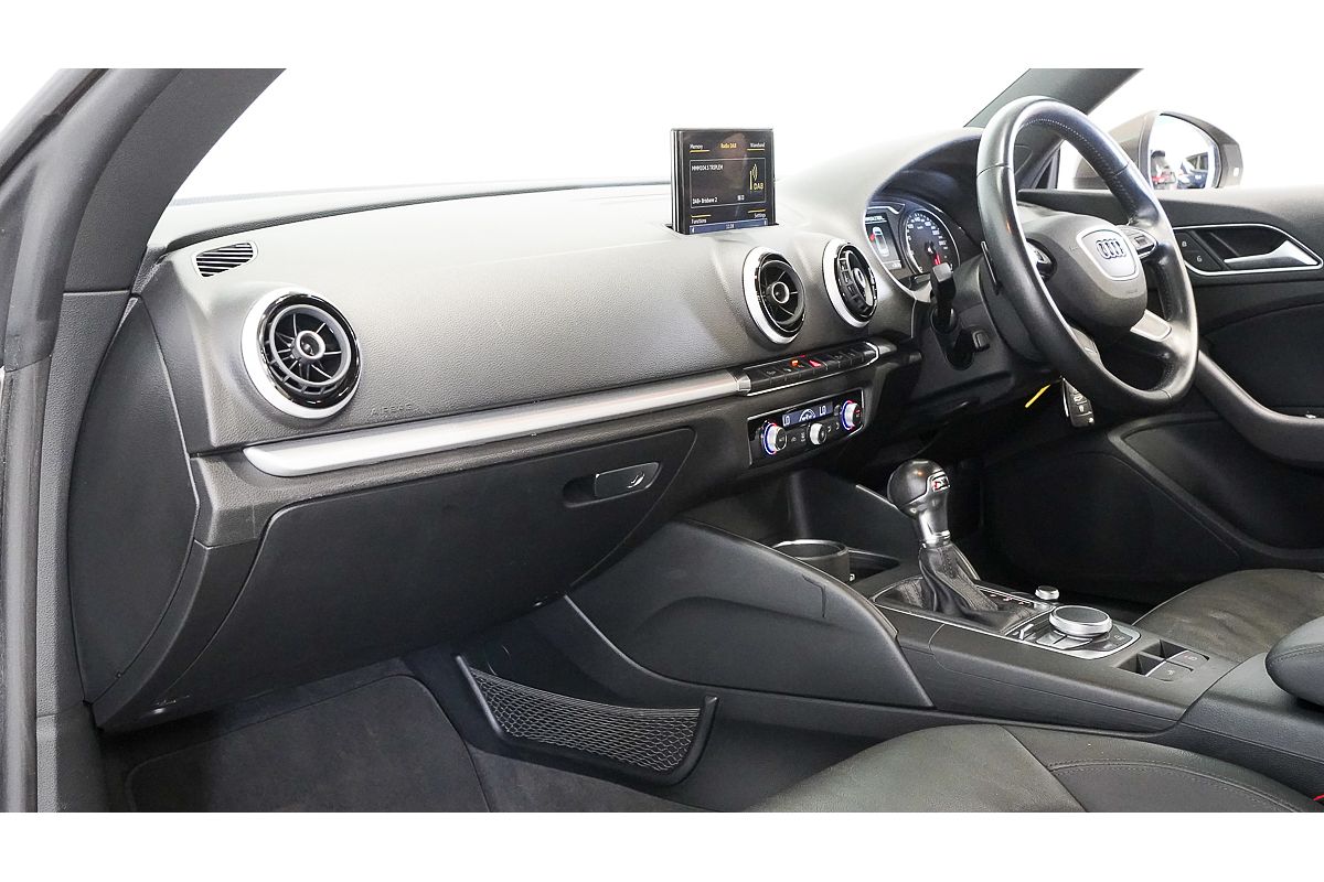 2015 Audi A3 Attraction 8V