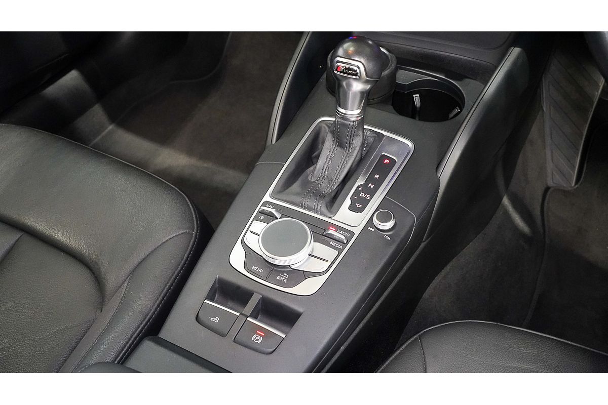 2015 Audi A3 Attraction 8V