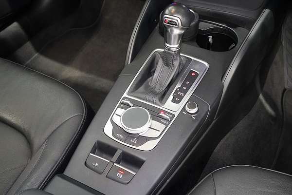 2015 Audi A3 Attraction 8V