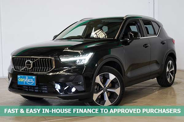2023 Volvo XC40 Ultimate B4 Bright