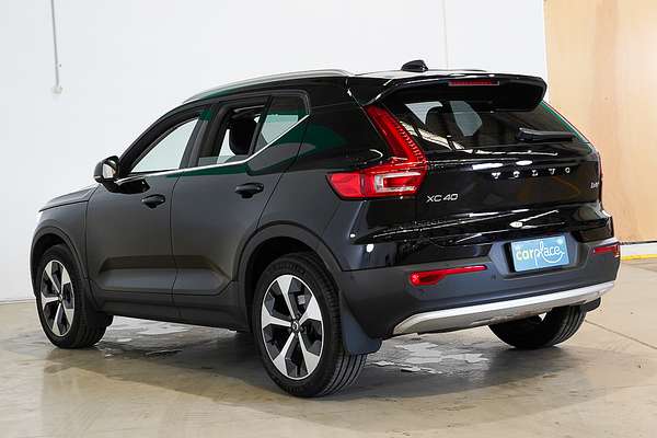 2023 Volvo XC40 Ultimate B4 Bright
