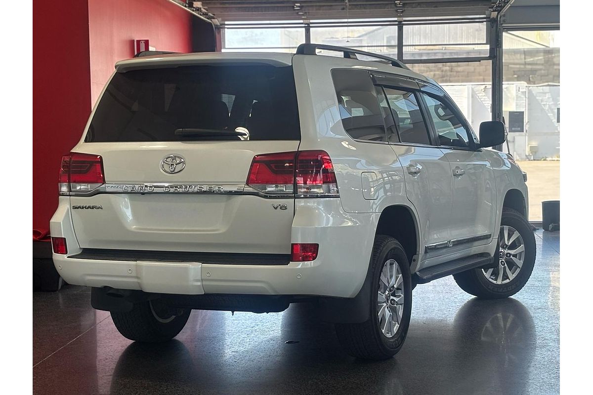 2017 Toyota Landcruiser Sahara VDJ200R