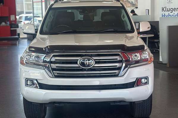 2017 Toyota Landcruiser Sahara VDJ200R