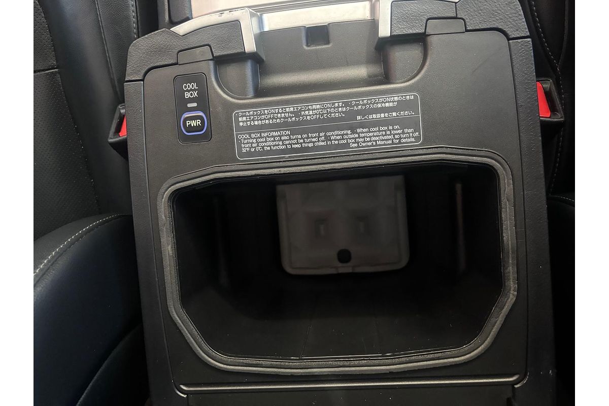 2017 Toyota Landcruiser Sahara VDJ200R