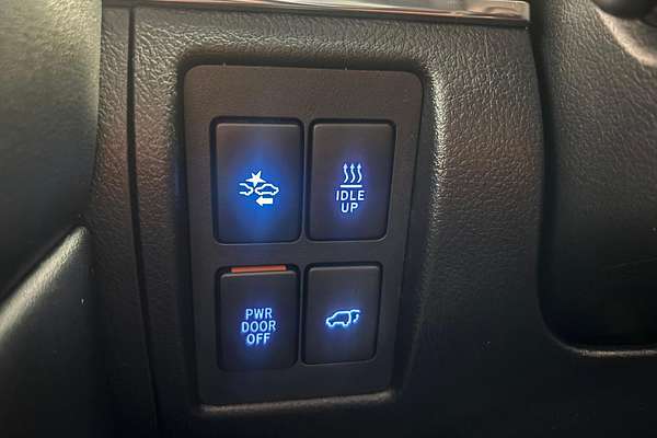 2017 Toyota Landcruiser Sahara VDJ200R