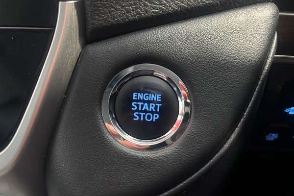 2017 Toyota Landcruiser Sahara VDJ200R