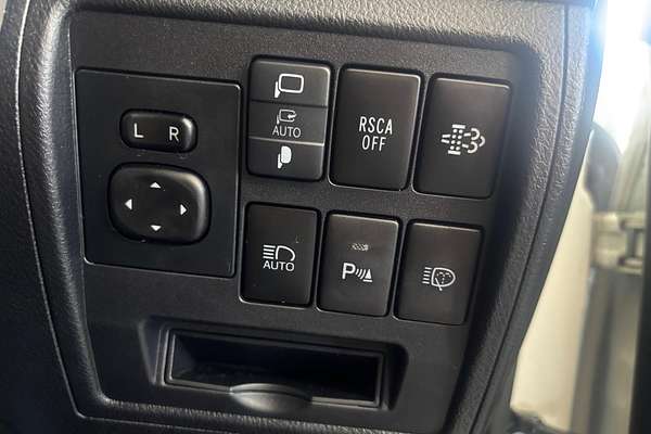 2017 Toyota Landcruiser Sahara VDJ200R