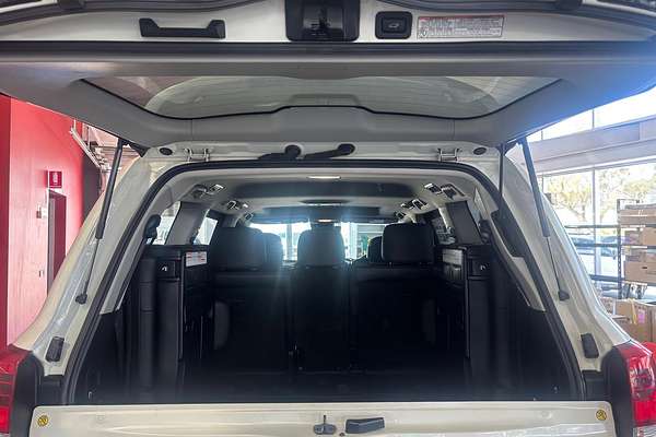 2017 Toyota Landcruiser Sahara VDJ200R