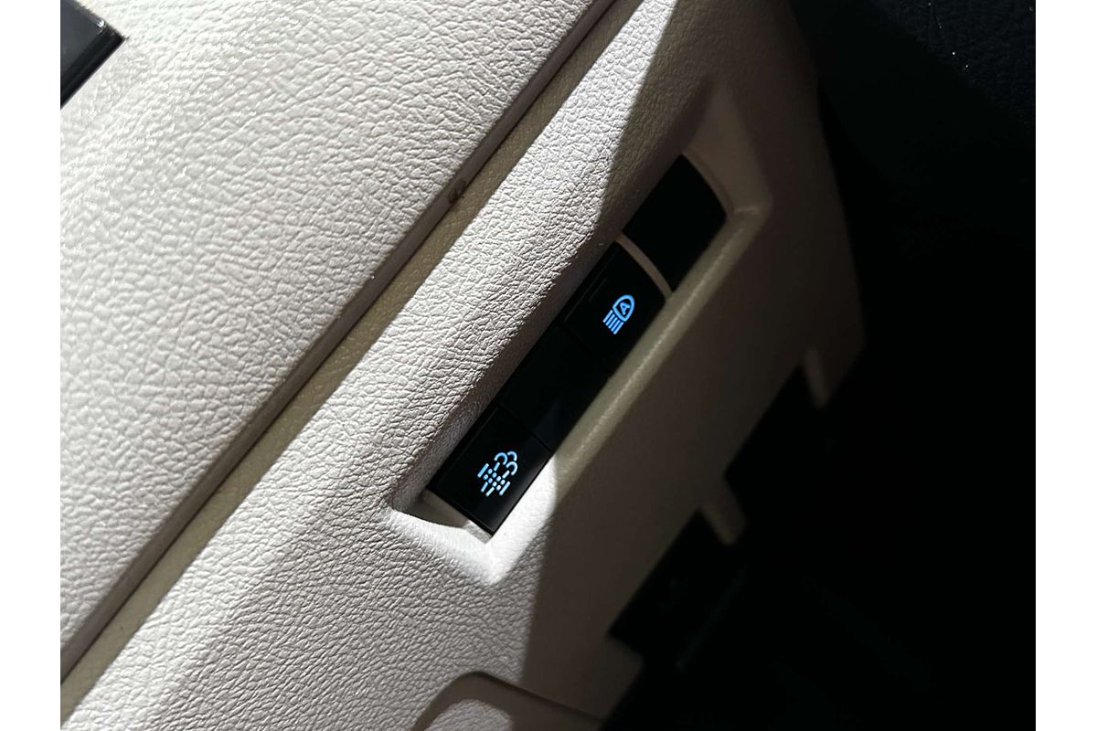 2019 Toyota Hiace  GDH300R LWB