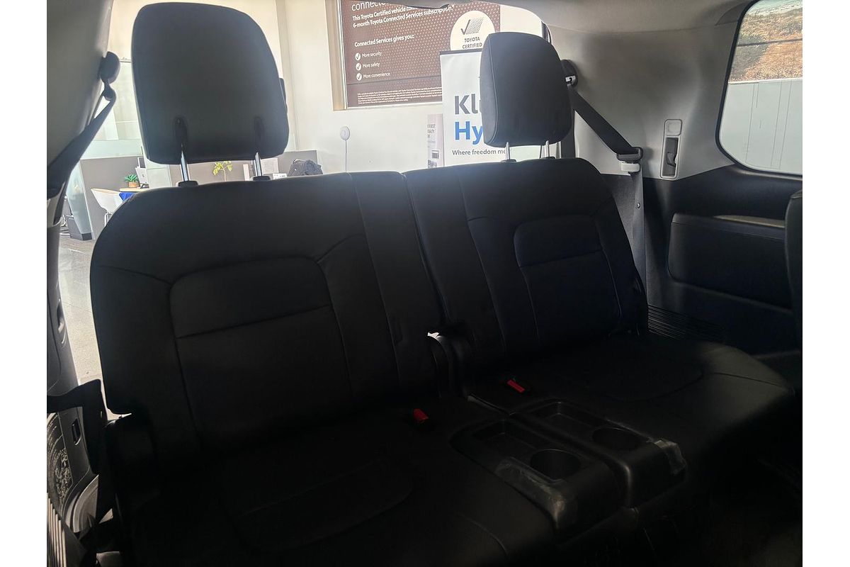 2017 Toyota Landcruiser Sahara VDJ200R