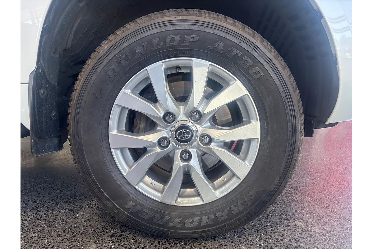 2017 Toyota Landcruiser Sahara VDJ200R