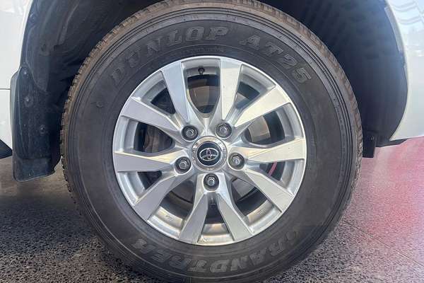 2017 Toyota Landcruiser Sahara VDJ200R