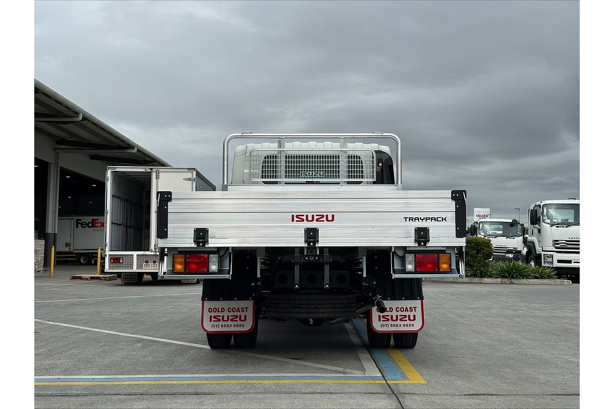 2025 Isuzu NNR 45 150