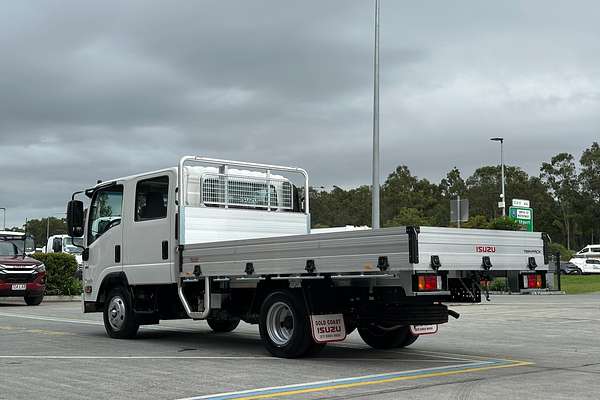 2025 Isuzu NNR 45 150