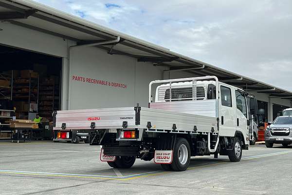 2025 Isuzu NNR 45 150