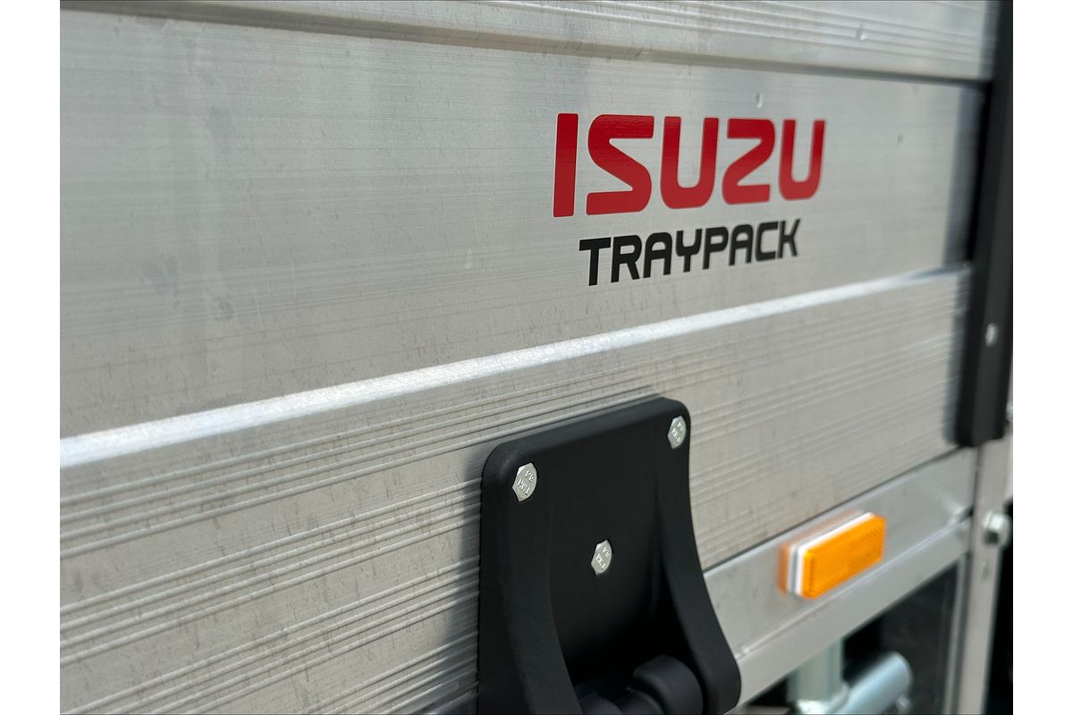 2025 Isuzu NNR 45 150