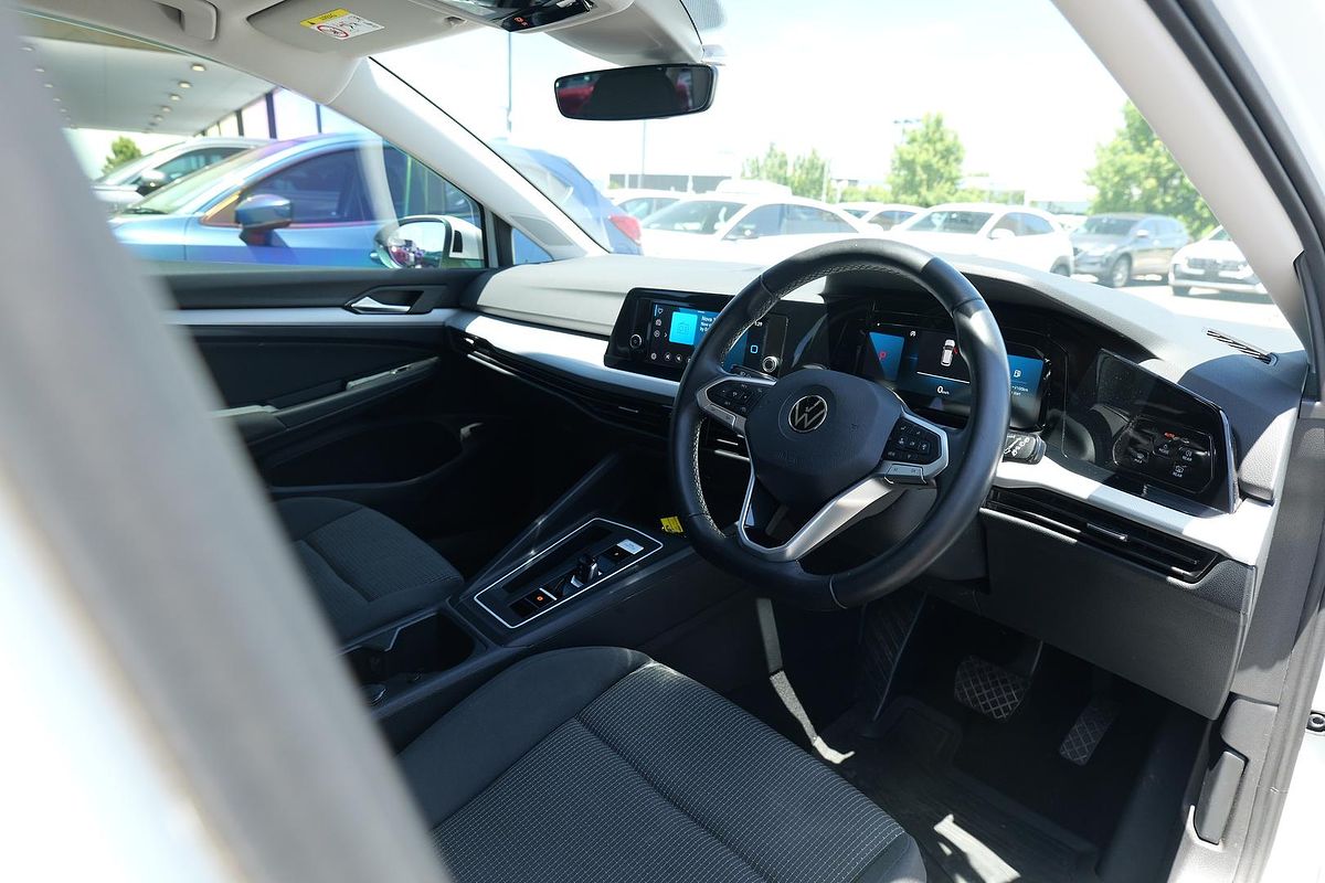 2021 Volkswagen Golf 110TSI 8