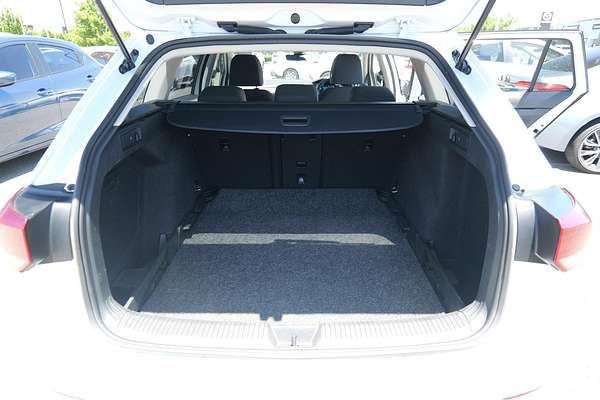 2021 Volkswagen Golf 110TSI 8