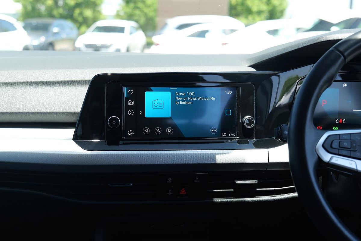 2021 Volkswagen Golf 110TSI 8