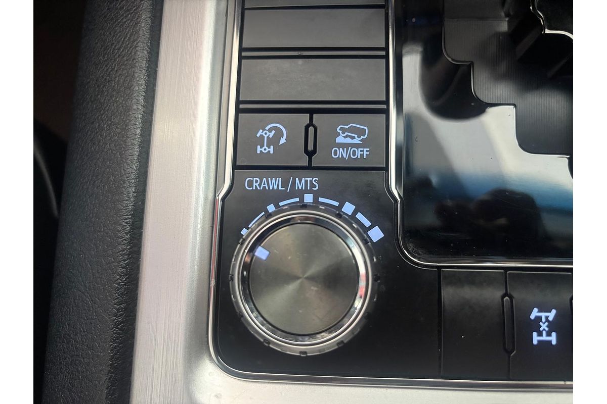 2017 Toyota Landcruiser Sahara VDJ200R