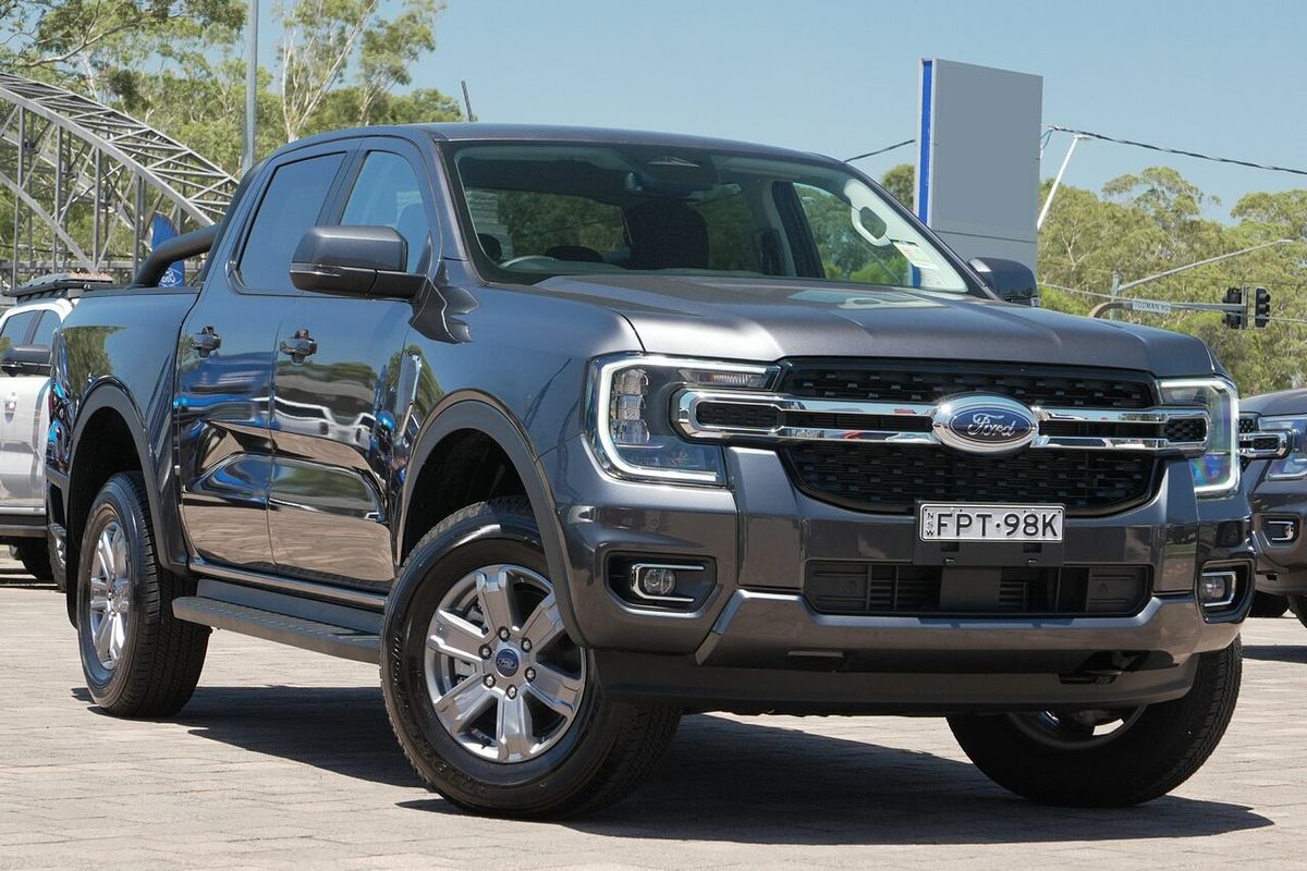 2024 Ford Ranger XLT 4X4 2.0L